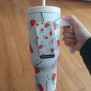 Hydrapeak Artisan Collection Strawberry Water Bottle - White